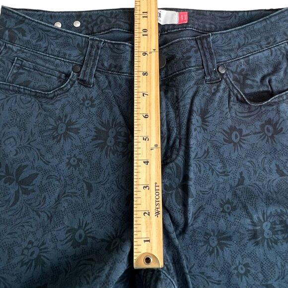 Cabi‎ Womens Mid Rise Bue Floral Curvy Skinny Stretch Jeans Size 10 - Picture 4 of 8
